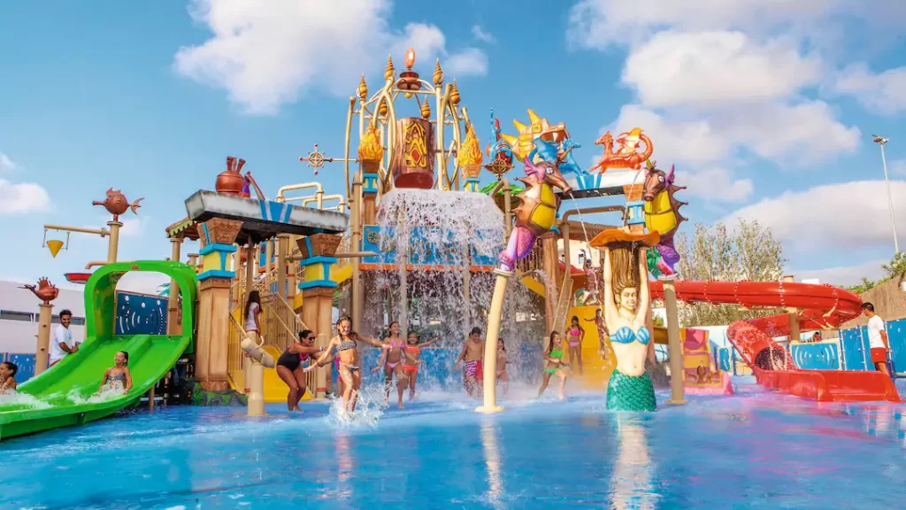 toddler friendly hotel with waterpark