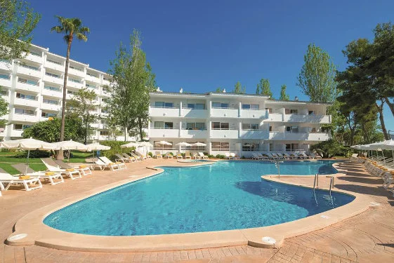 toddler friendly hotel near the beach in majorca