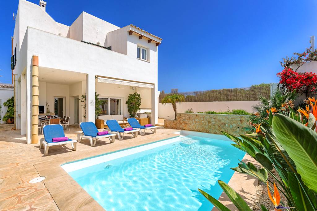 baby and toddler friendly villa majorca