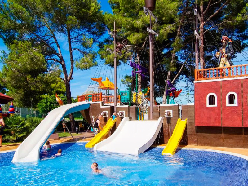 baby and toddler friendly hotel in playa de muro majorca