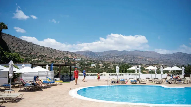 toddler friendly hotel in crete