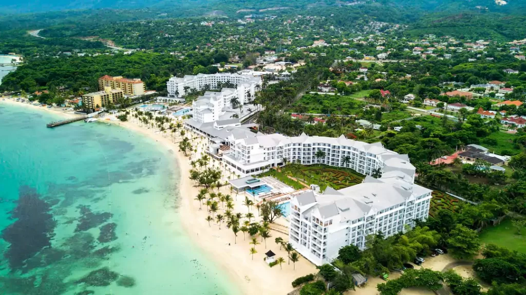 hotel for babies and toddlers in jamaica