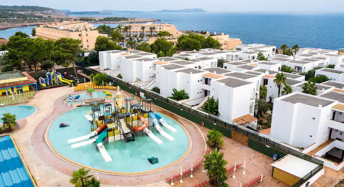 toddler friendly hotel ibiza with a splash park