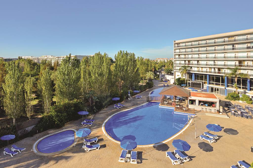 family friendly hotel near portaventura