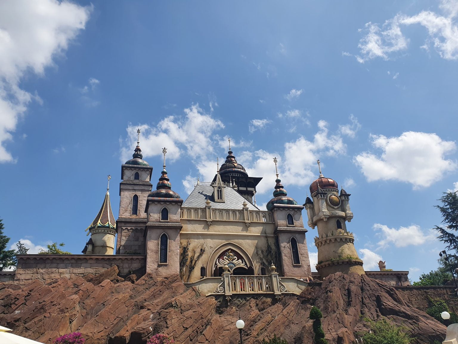 10 Best Theme Parks in Europe for Toddlers!