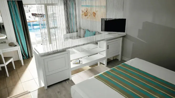 beachfront hotel for toddlers in turkey