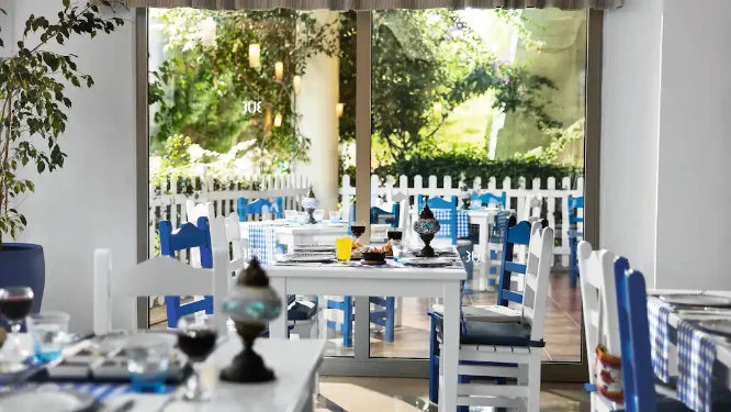 beachfront hotel for toddlers in turkey