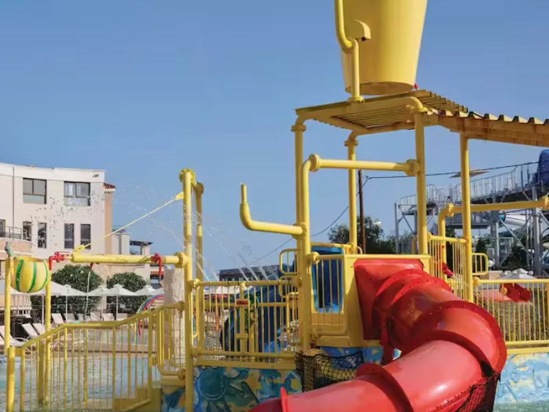 hotel for toddlers in crete with a waterpark