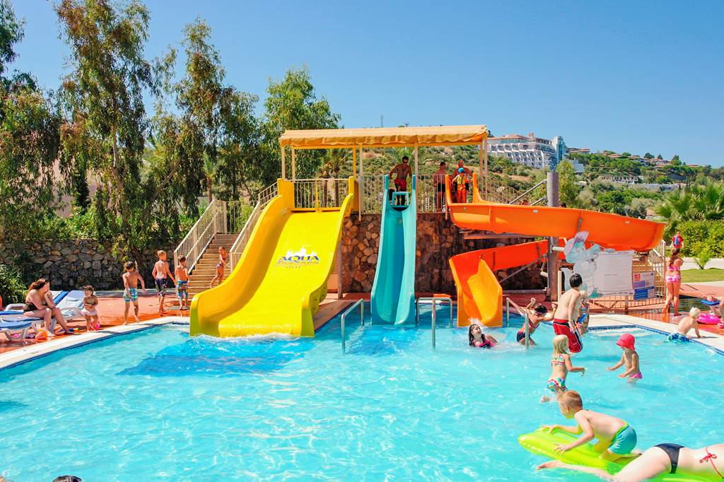 toddler friendly hotels in turkey with a waterpark