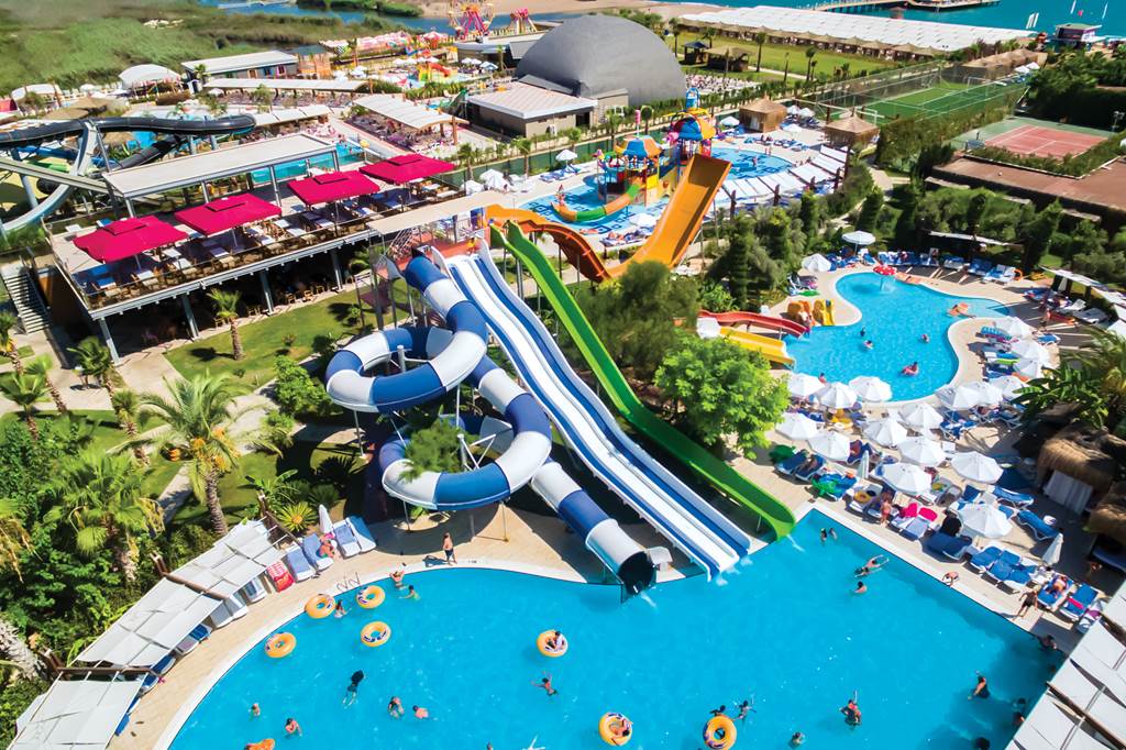 toddler friendly hotel in Turkey with a splash park