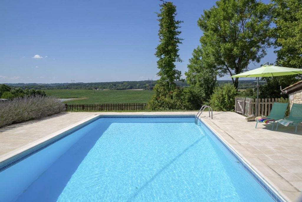 baby and toddler friendly place to stay dordogne