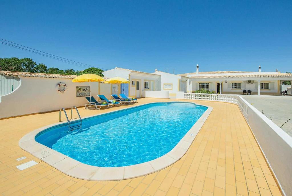 baby and toddler friendly villa portugal