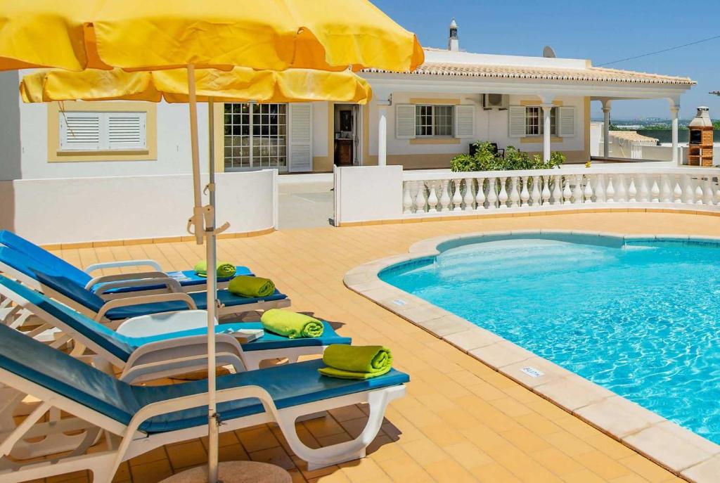 baby and toddler friendly villa portugal