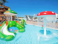 toddler friendly hotel in turkey with a splash park