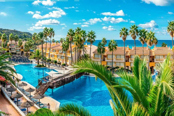 THE BAY CLUB HOTEL & MARINA - Updated 2025 Prices & Reviews