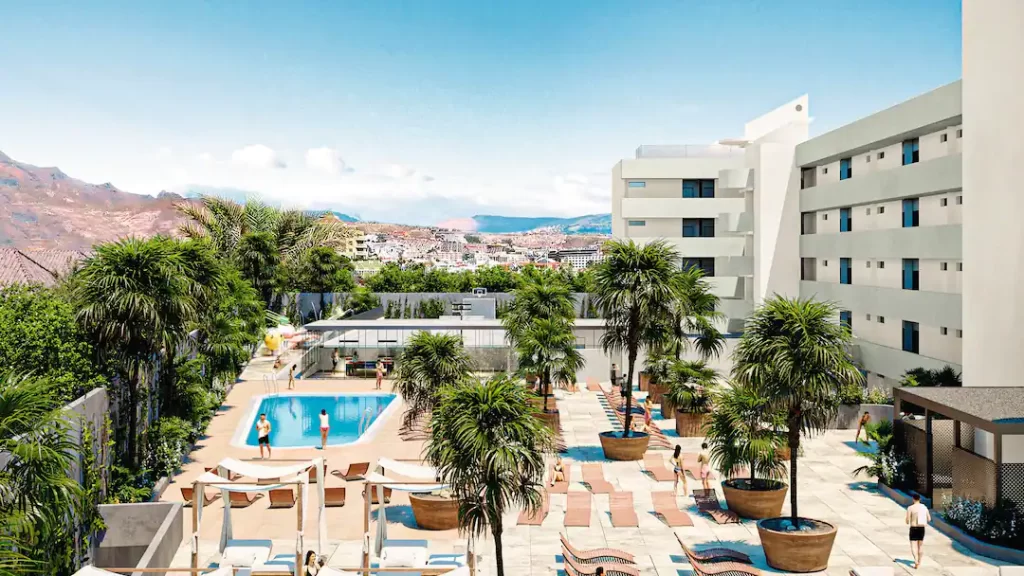 toddler friendly hotel in tenerife with a waterpark