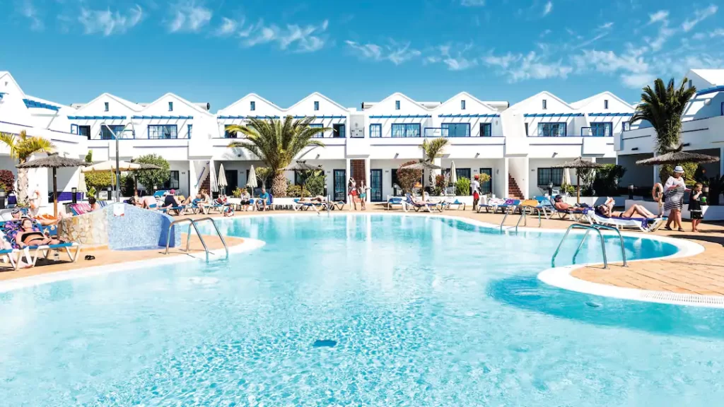 toddler friendly hotel in lanzarote with waterslides