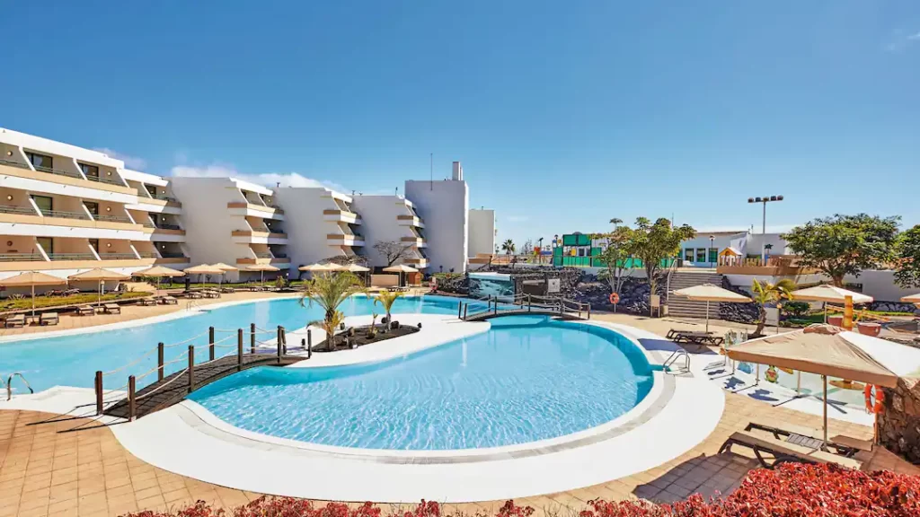 toddler friendly hotel in lanzarote with waterslides