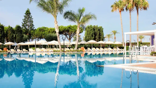 toddler friendly hotel near the beach spain