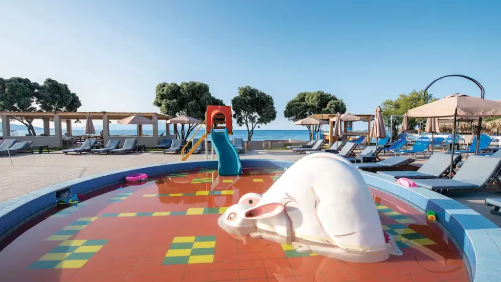 baby friendly hotel greece