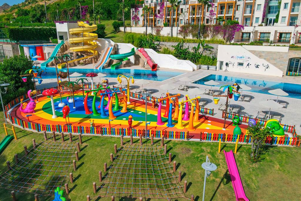 baby and toddler friendly hotel turkey with splash park
