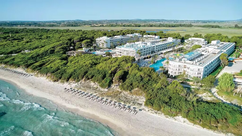 Best Baby & Toddler Friendly Hotels In Majorca Near Gorgeous Beaches