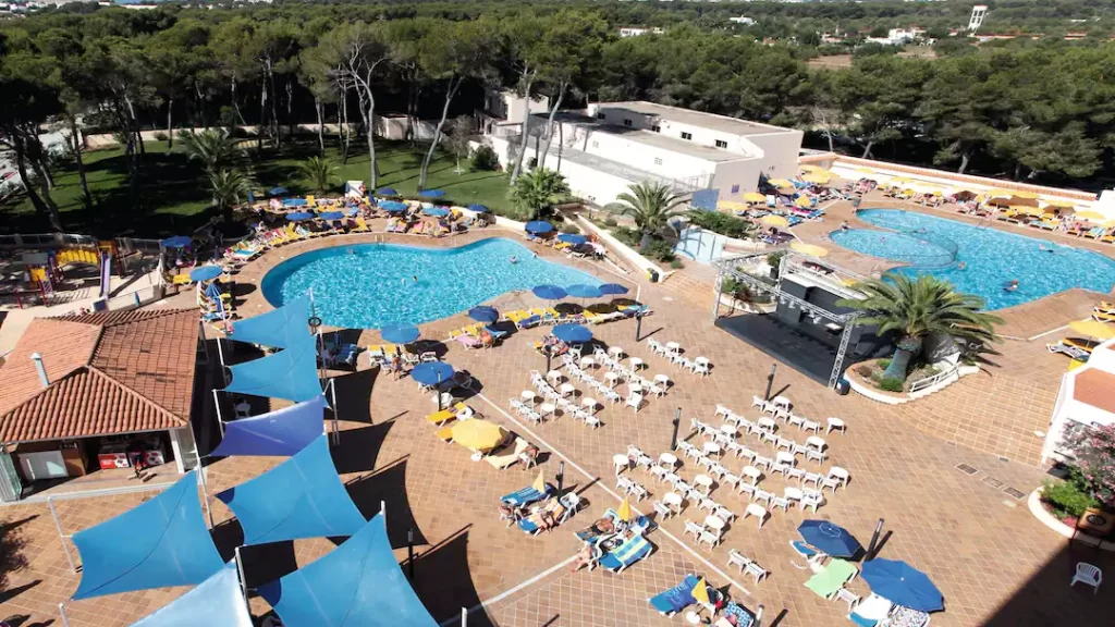 toddler friendly hotel in ibiza with a splash park