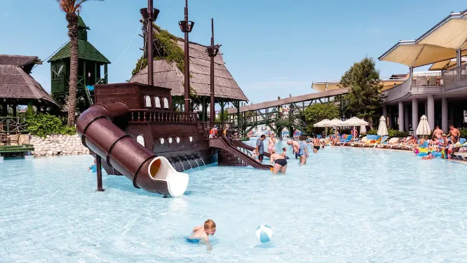 toddler friendly hotel with waterpark turkey