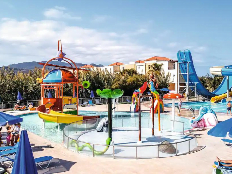 toddler friendly hotel crete with waterpark