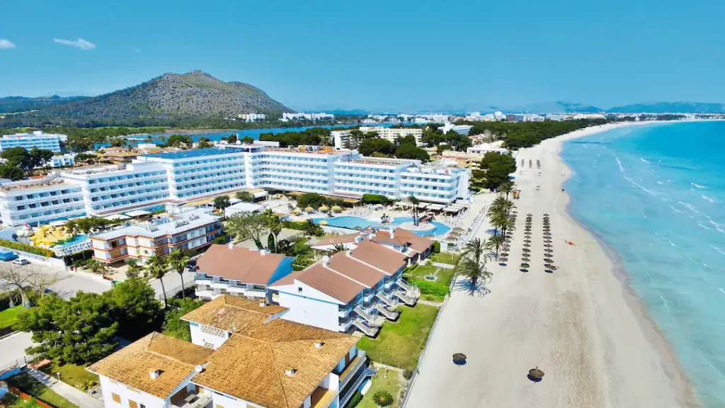 hotel for babies and toddlers in majorca near the beach