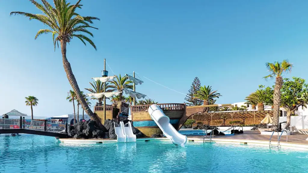 toddler friendly hotel in lanzarote with waterslides