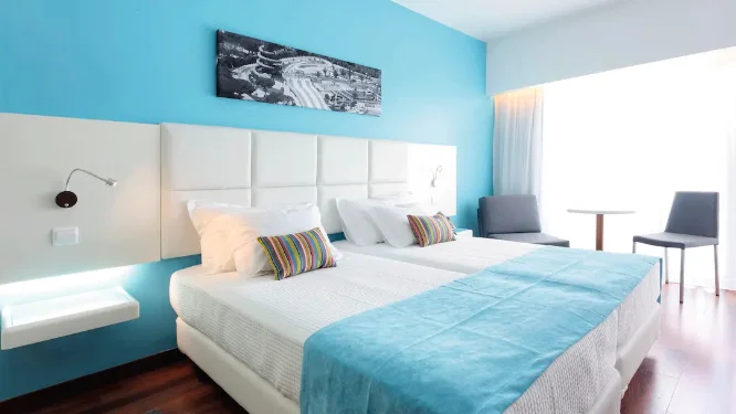 baby and toddler friendly hotel portugal