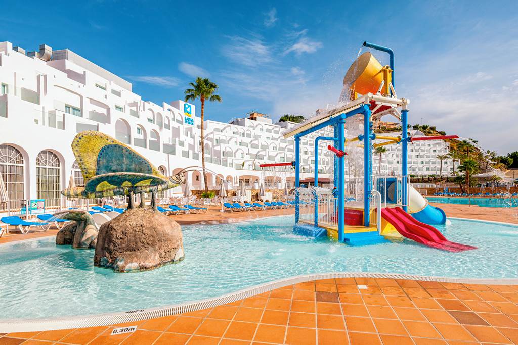 baby and toddler friendly hotel almeria