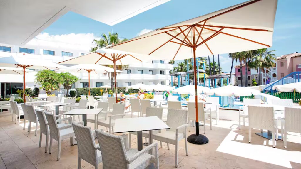 majorca baby friendly hotel