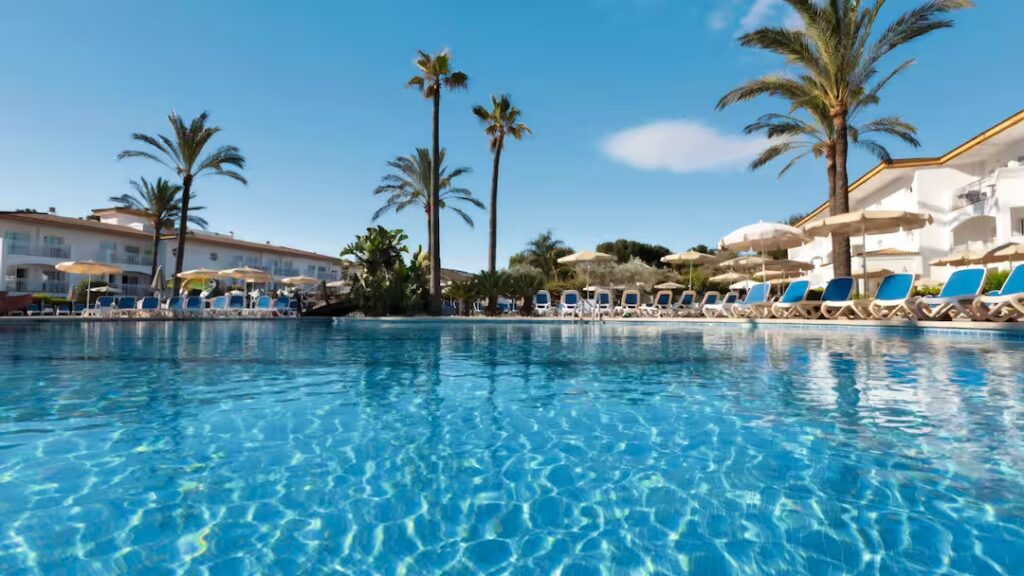 hotel in majorca with a splash park