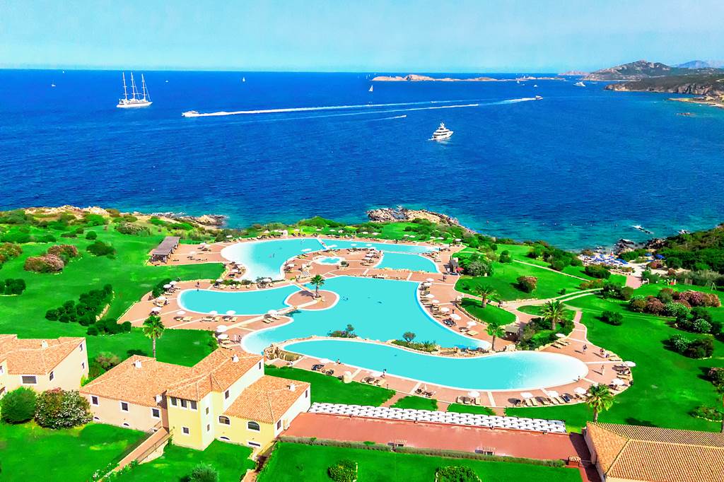 baby and toddler friendly hotel sardinia