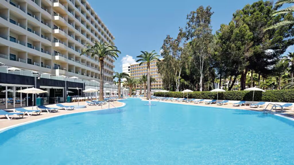 hotel in majorca with a splash park