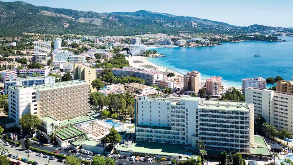hotel in majorca with a splash park