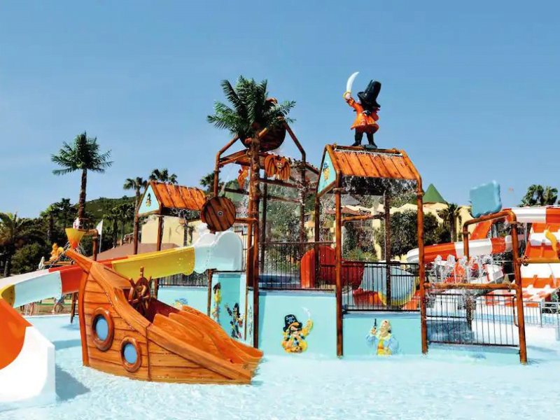 family friendly hotel in turkey with waterpark