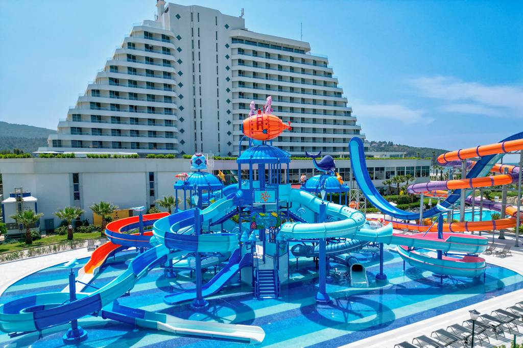 baby and toddler friendly hotel in turkey with a waterpark
