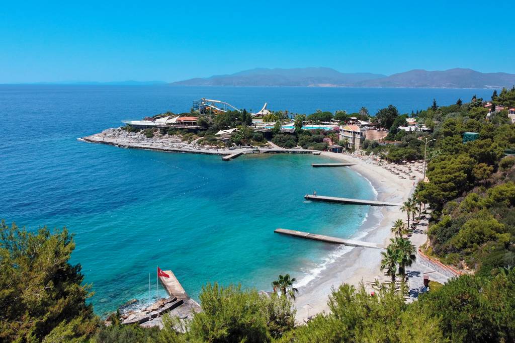 baby and toddler friendly hotel in turkey with a waterpark