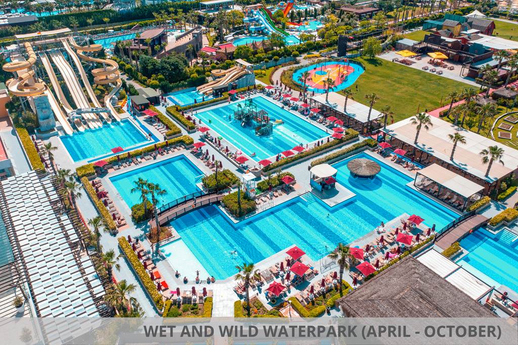 baby and toddler friendly hotel in turkey with a waterpark