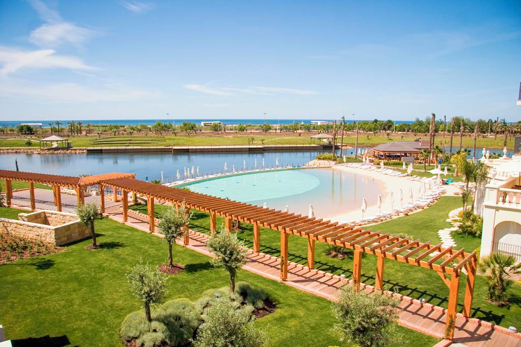 baby friendly hotel portugal