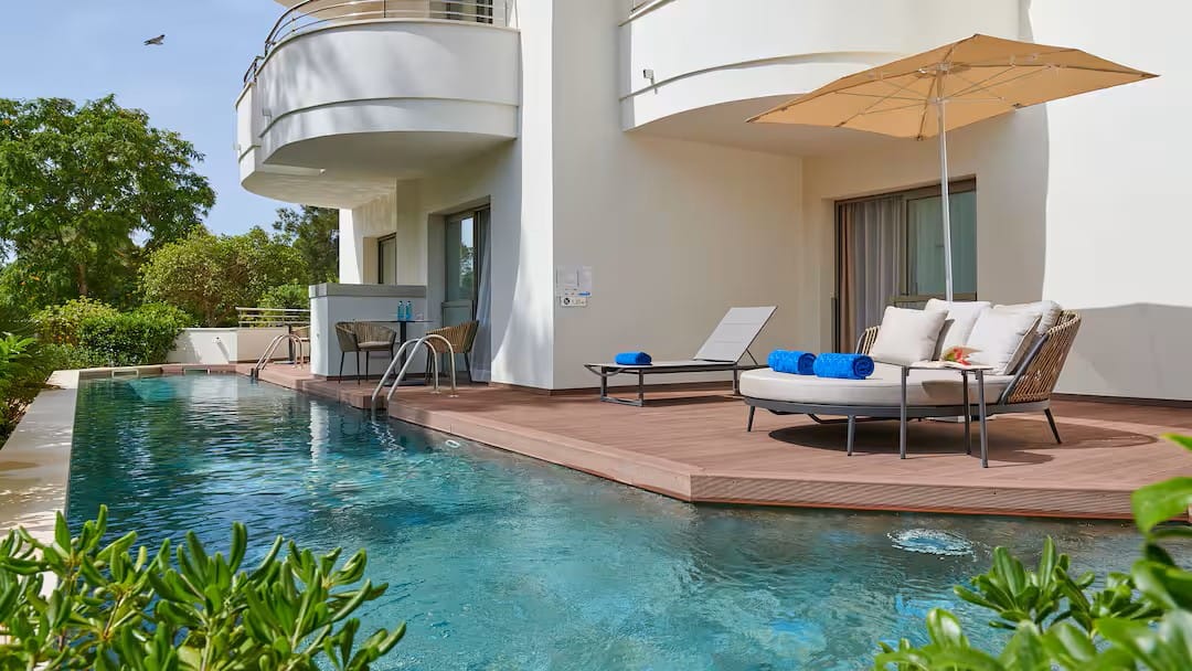 family friendly hotel majorca with swim up room