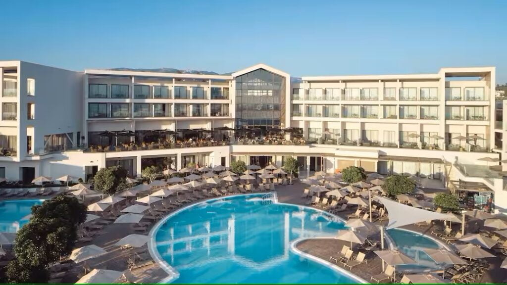 cyprus hotel with a splash park