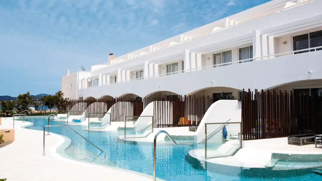 baby friendly hotel ibiza