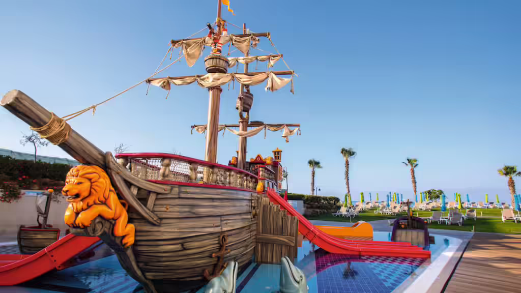 cyprus hotel with a water park