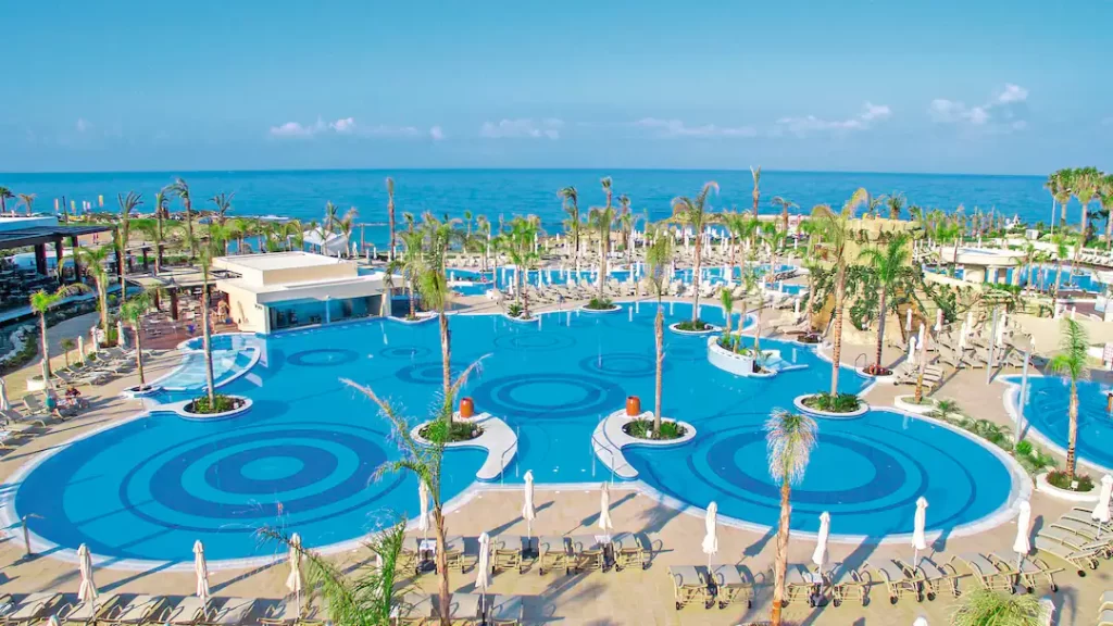 hotel in cyprus with waterpark