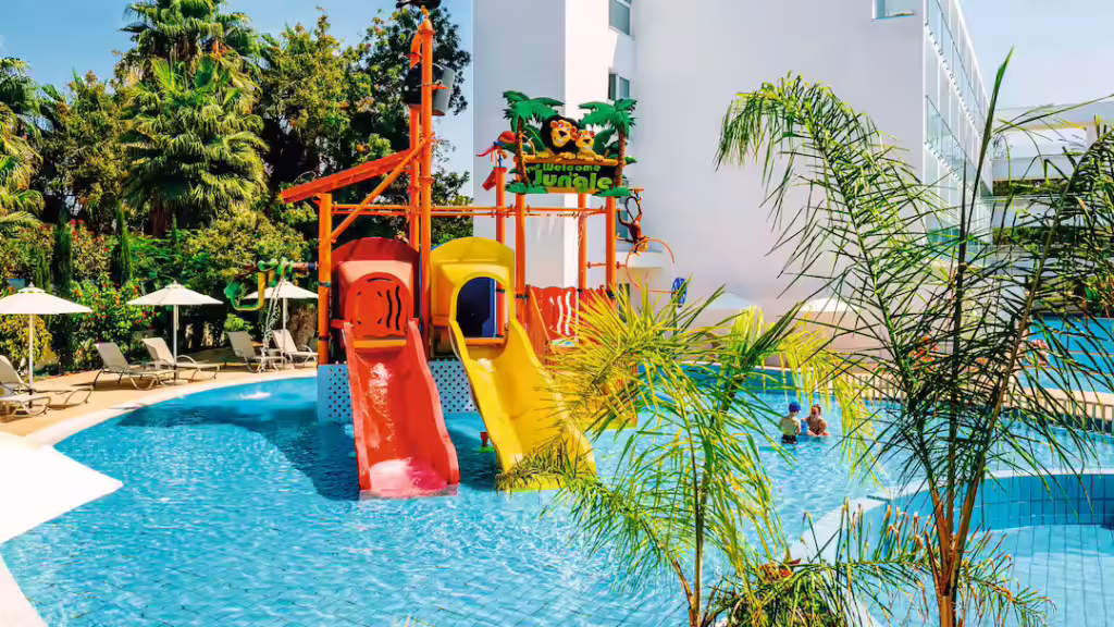 cyprus hotel with a splash park