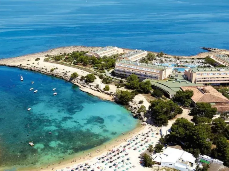 baby and toddler friendly hotel ibiza